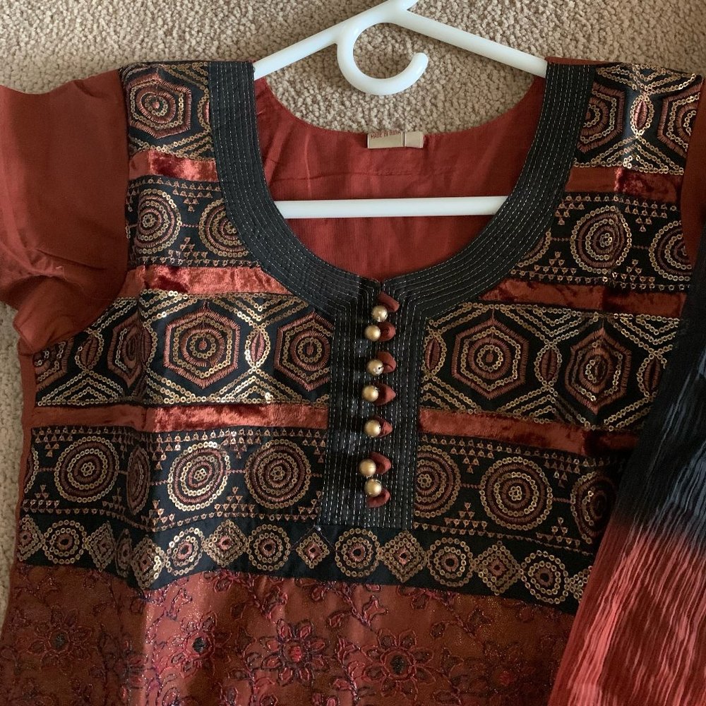 Indian Gown / Mehendi Dress